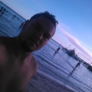 Profile Picture of Daniel Gonzalez (@DanielSisco3) on Twitter