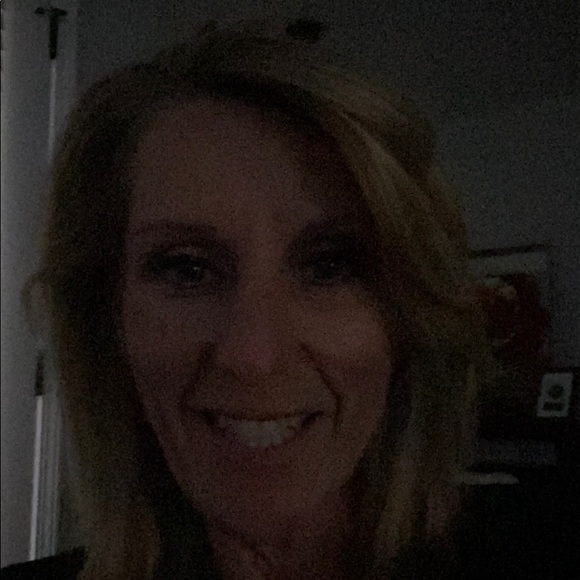 Profile Picture of Jean Richardson (@pjr272) on Poshmark