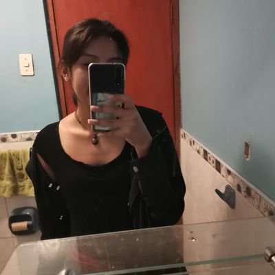 Profile Picture of Brenda Valenzuela (@BrendaV11647256) on Twitter