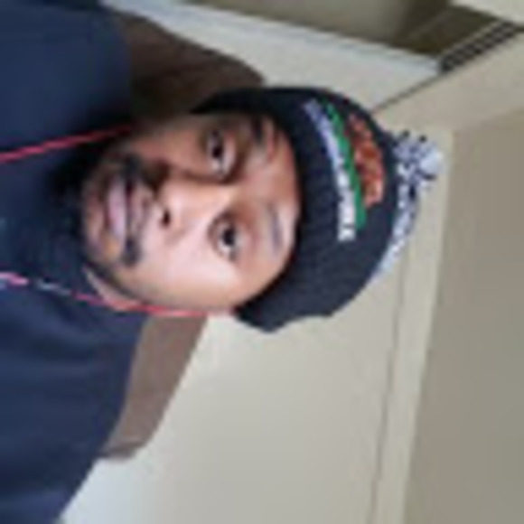 Profile Picture of William Fields (@zpii24) on Poshmark