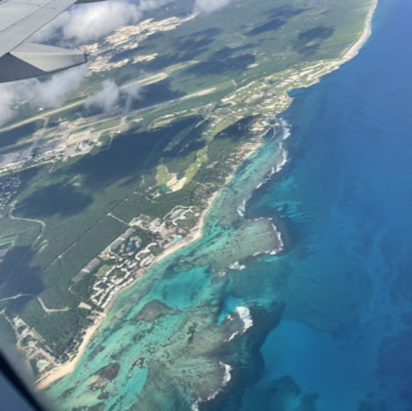 Profile Picture of Emilia Kobeszko (@kobeszkoemilia) on Poshmark