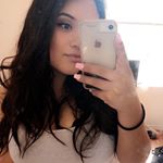 Profile Picture of Crystal Becerra (@littlemecrystalb) on Instagram