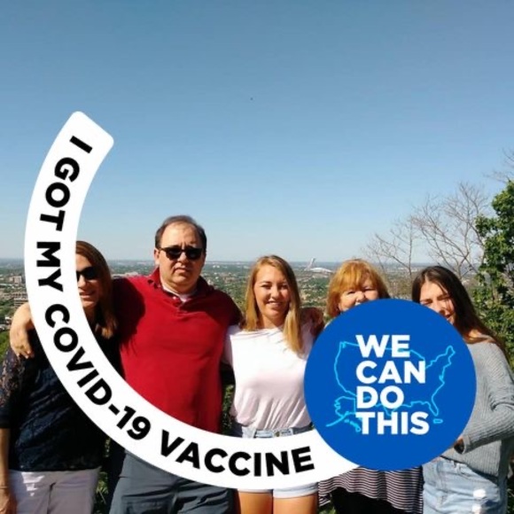 Profile Picture of Gilberte Silver (@aviegilberte) on Poshmark