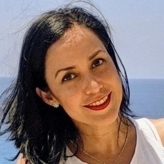 Profile Picture of Nancy Tiscareno (@superbondgirl) on Instagram