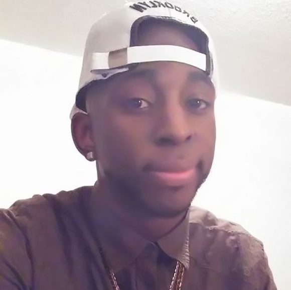 Profile Picture of Maurice Mcclendon (@mauricemcclendo) on Poshmark
