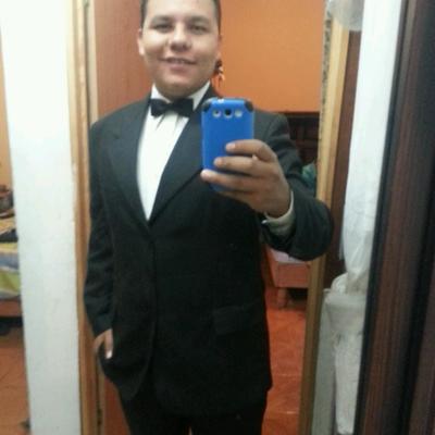 Profile Picture of Emmanuel De La Paz (@emanuel_delapaz) on Twitter
