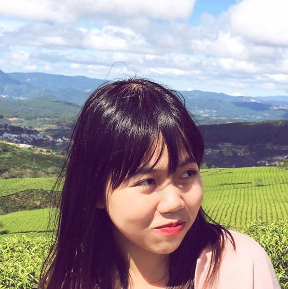 Profile Picture of Nhung Nguyễn (@nhungnguyen9889) on Poshmark