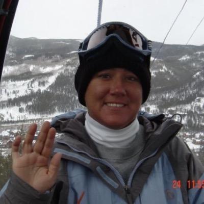 Profile Picture of Doris Hayes (@DorisHayes22) on Twitter