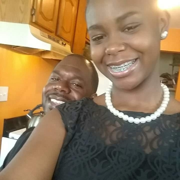 Profile Picture of Arthur James (@arthurjames638) on Poshmark