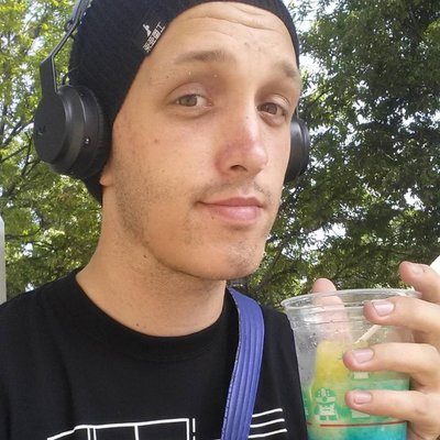 Profile Picture of Michael Fossey (@demonmike08) on Twitter