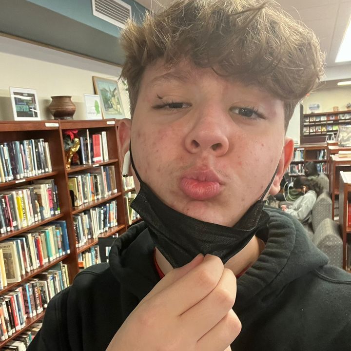 Profile Picture of Avery_Azur_Cuties (@avery_azur_cuties) on Tiktok
