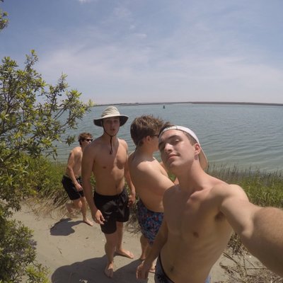 Profile Picture of Kevin (@Kevin__Harrell) on Twitter