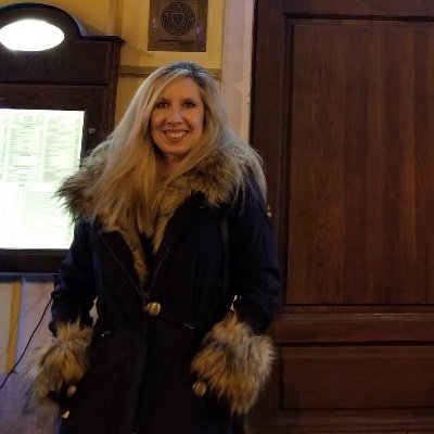 Profile Picture of Lisa Chasin (@ChasinLisa) on Twitter