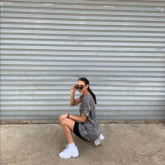 Profile Picture of Alize renee Jackson (@alizej1999) on Poshmark