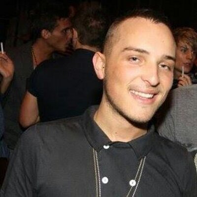 Profile Picture of Mike Littler (@b81982dd32b0444) on Twitter