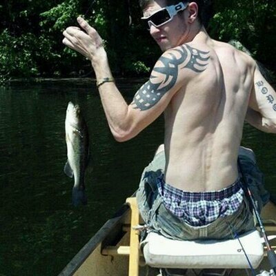 Profile Picture of Andrew Butkowski (@ReallyHandyAndy) on Twitter