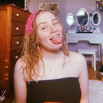 Profile Picture of 👑😻Carly Knight😻👑 (@carly.knight14) on Instagram