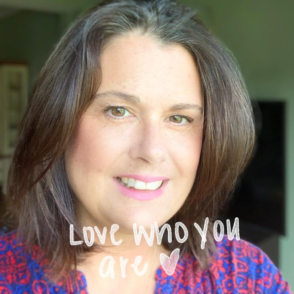 Profile Picture of Paula Brunette (@kpdbrunette) on Poshmark