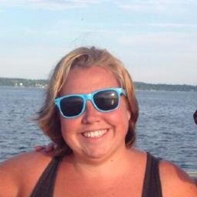 Profile Picture of Mandy Hoffert (@MandyHoffert) on Twitter