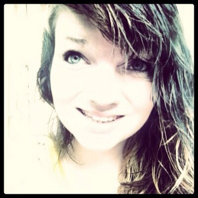 Profile Picture of Amanda Clancy (@amandaclancy25) on Twitter