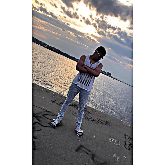 Profile Picture of Ammar Hussein (@ammar20) on Poshmark