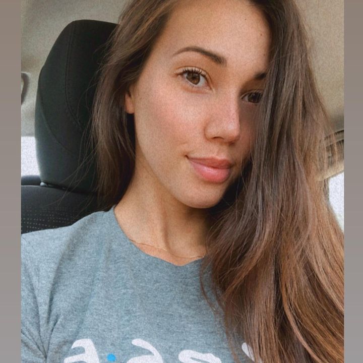 Profile Picture of Jess Mary (@jessicammmmm) on Tiktok