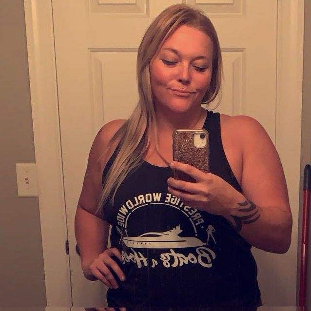 Profile Picture of Amber Nealey (@@ambernealey) on Tiktok