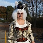 Michelle Mierkey - Instagram Profile Picture of Michelle Mierkey (@michellemierkey) on Instagram