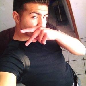 Profile Picture of Aaron Olivas (@olivasa1727) on Twitter