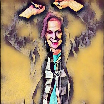 Profile Picture of Kim Humphreys (@lotus121056) on Twitter