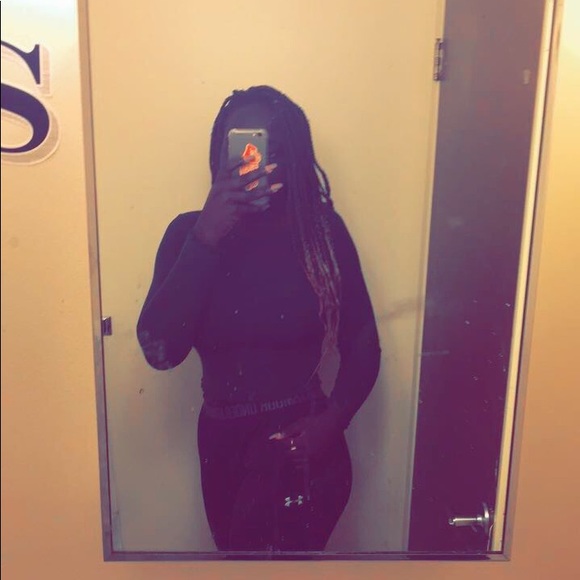 Profile Picture of Atab Kernyang (@atabkernyang) on Poshmark