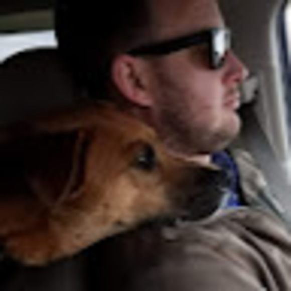 Ryan Corridan - Poshmark Profile Picture of Ryan Corridan (@rcorridan) on Poshmark