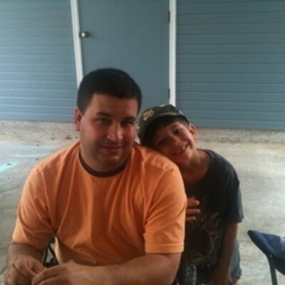 Profile Picture of Chad Leonard (@IgetLays) on Twitter