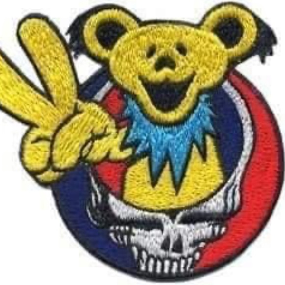 Profile Picture of Jennifer Hymowitz (@splurge20) on Poshmark