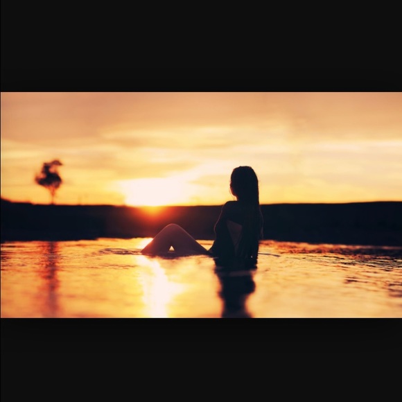 Profile Picture of Lucianne Tafengatoto (@lucyfinau) on Poshmark