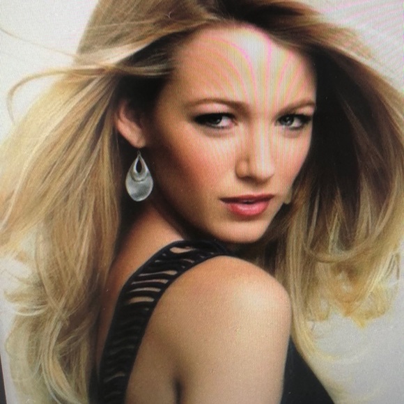 Profile Picture of Judy Rose (@greysoncoff286) on Poshmark