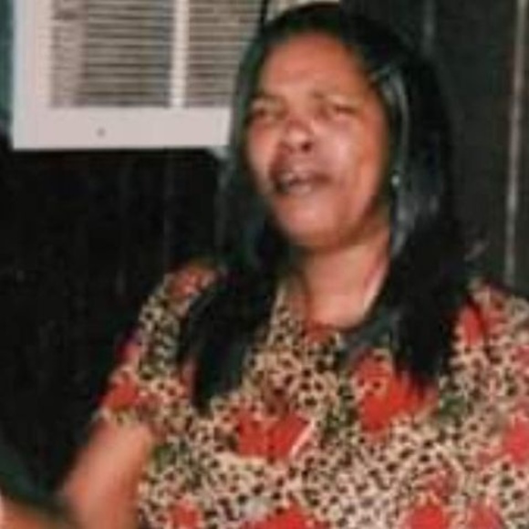 Profile Picture of Ambusy Ramsey (@ambusy50) on Poshmark