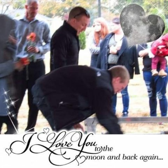 Profile Picture of Dylan Bird (@dylanbird390) on Poshmark