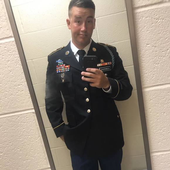 Profile Picture of Austin Comtois (@ajbucs) on Poshmark