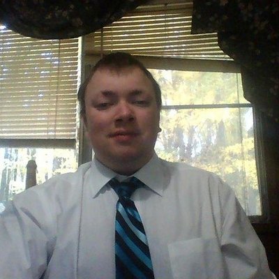Profile Picture of Christopher L Foss (@Biddeford2010) on Twitter