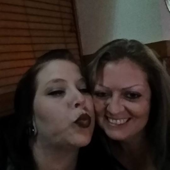 Profile Picture of Patricia Day (@patriciaday12) on Poshmark