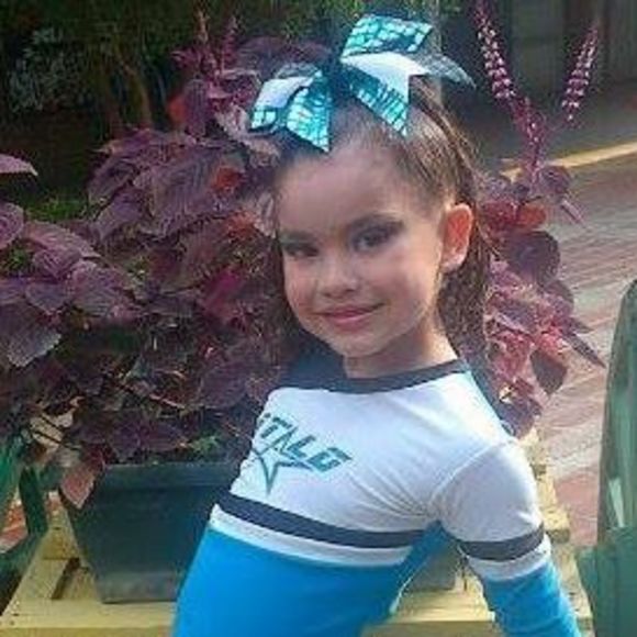 Profile Picture of Claudia valentina Naranjo marcano (@clauclau6n) on Poshmark