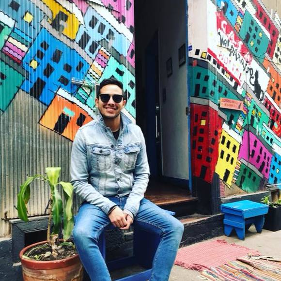 Profile Picture of Daniel Rubin de celis (@daniel725) on Poshmark