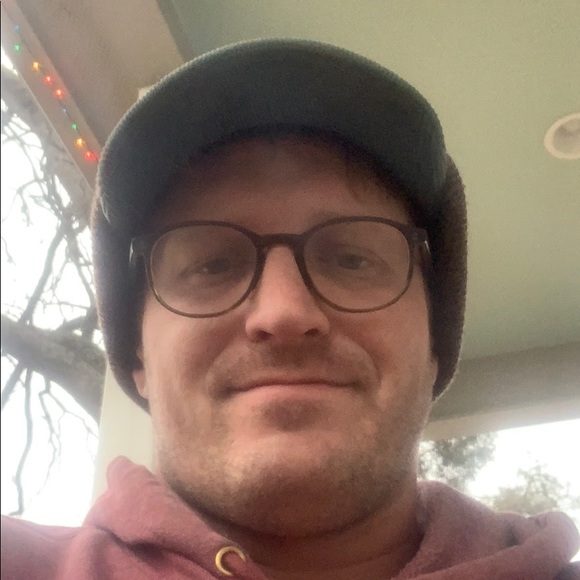 Profile Picture of Mike Mitchell (@pmm7) on Poshmark