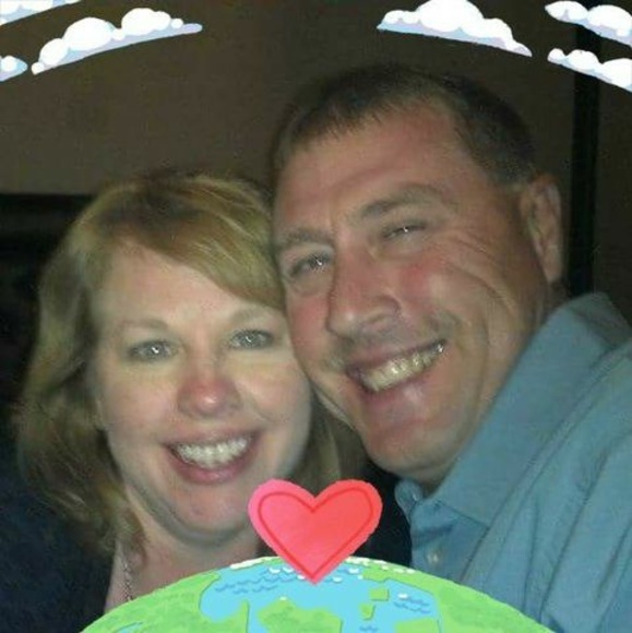 Profile Picture of Robert Gifford (@giffgifford12) on Poshmark