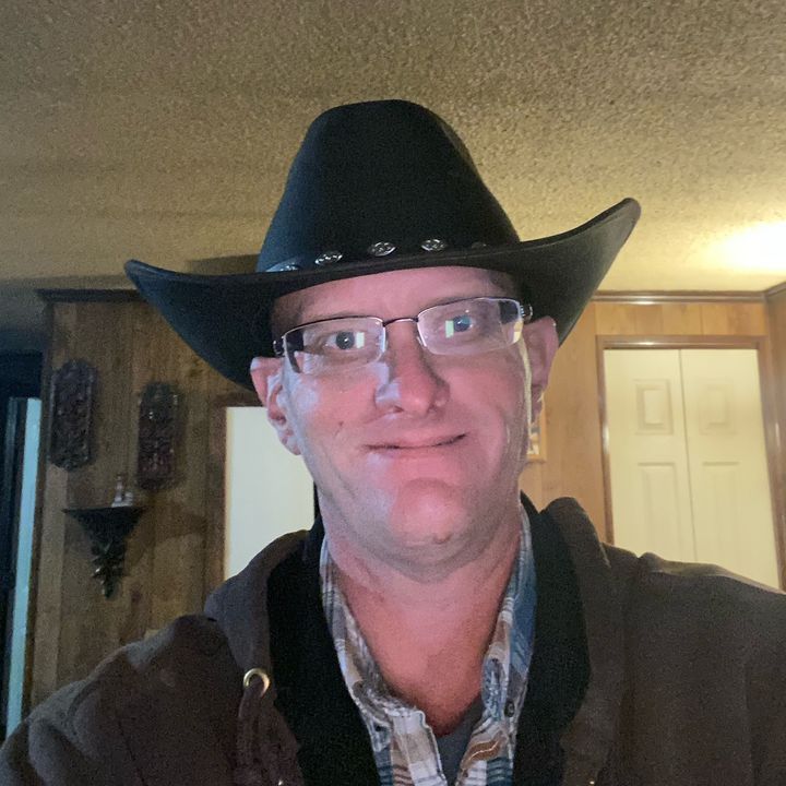 Profile Picture of Bradford (@bradfordcarlisle) on Tiktok