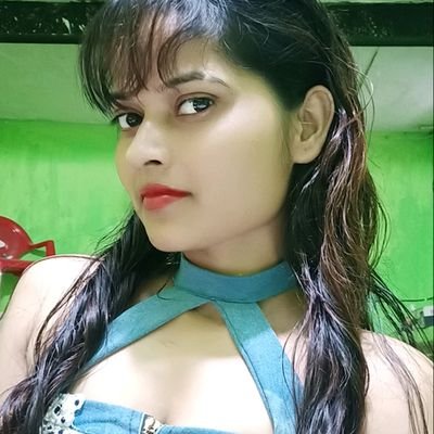 Profile Picture of Rashmi Jha Jha (@RashmijhaJha3) on Twitter