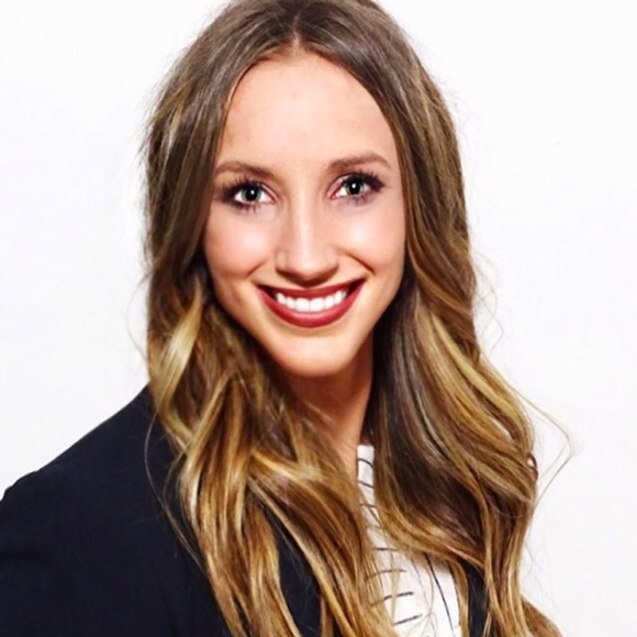 Profile Picture of Madaliene Denison (@madaliened) on Poshmark