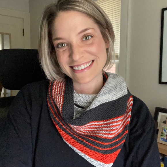 Amy Koogler - Poshmark Profile Picture of Amy Koogler (@akoog) on Poshmark