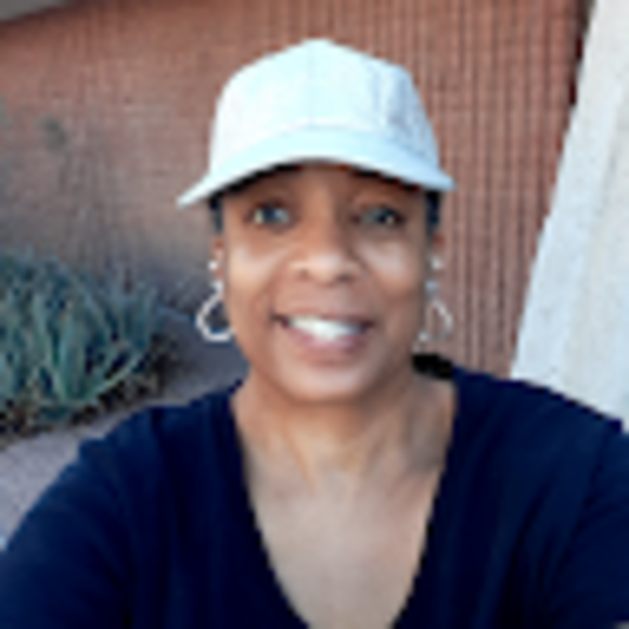 Profile Picture of Deborah Matthews (@joymm6364) on Poshmark